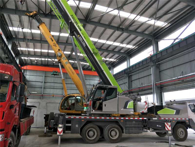 张家川高空车出租需要注意哪些安全事项？